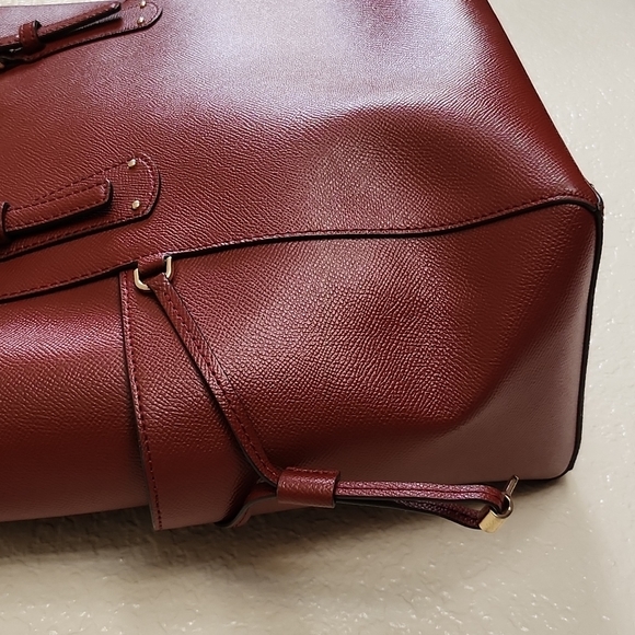 MICHAEK KORS BURGANDY TOTE BAG - Picture 3 of 14